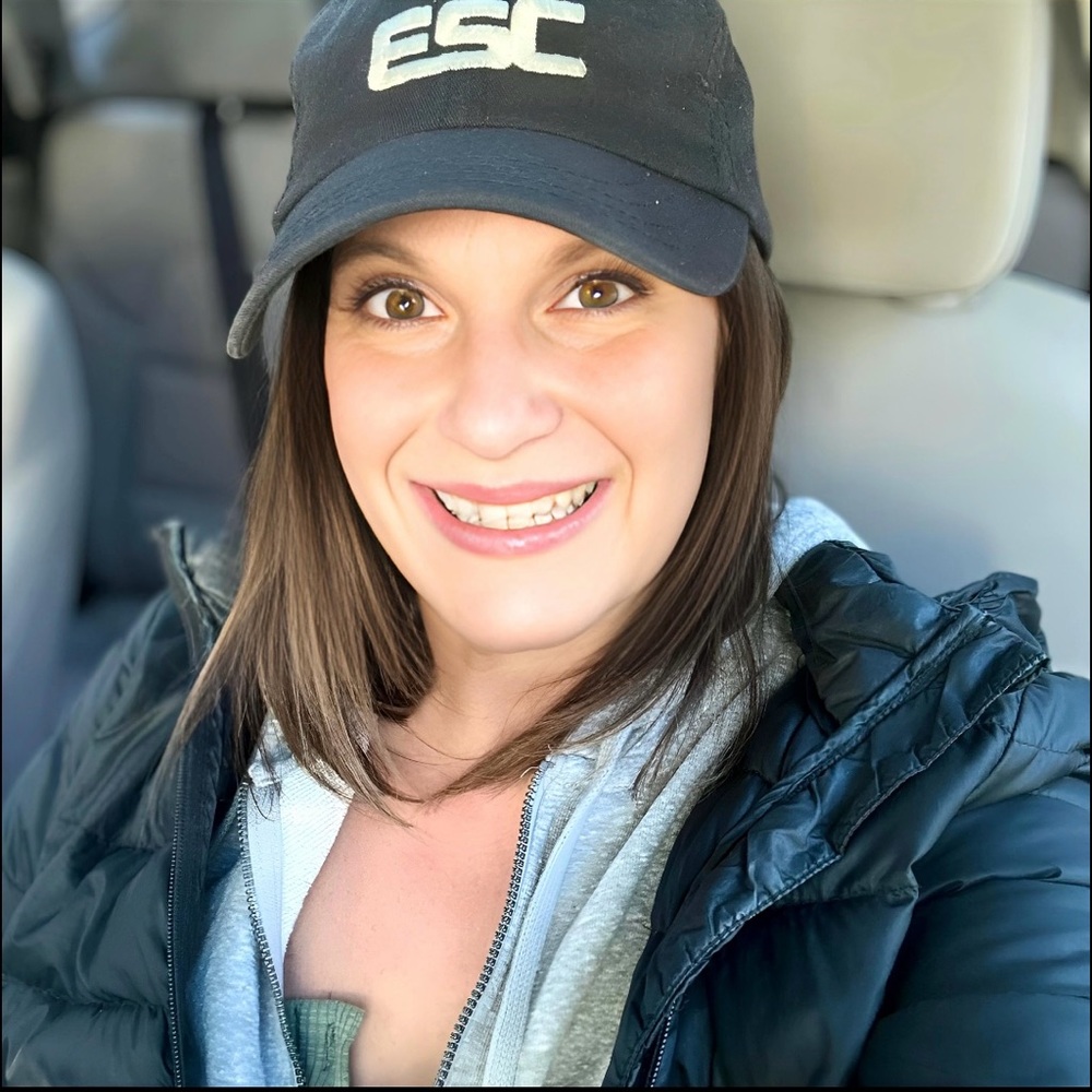 Meet your Posher, Robyn